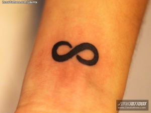 tatuaje-simbolo-infinito-69504_a